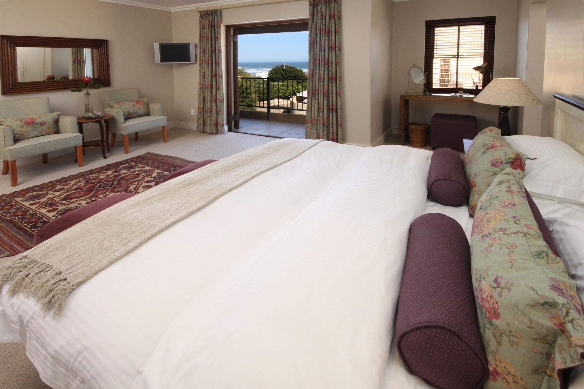 Lavender Manor Guest Lodge Херманус Экстерьер фото