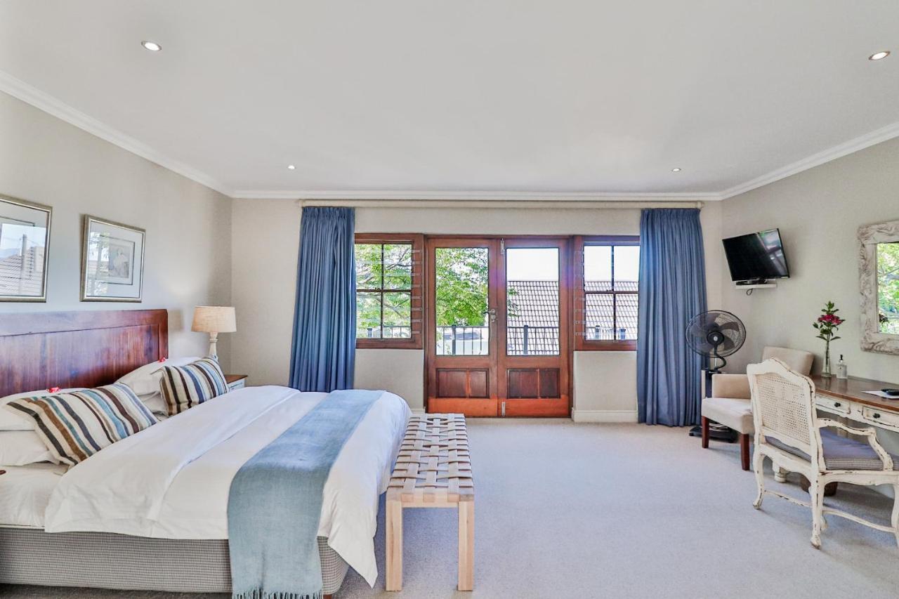 Lavender Manor Guest Lodge Херманус Экстерьер фото