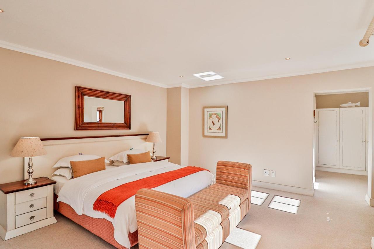 Lavender Manor Guest Lodge Херманус Экстерьер фото
